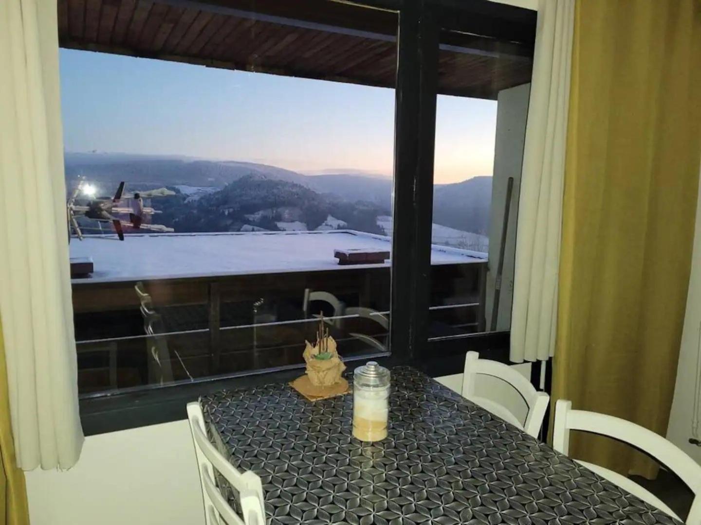 Appartement Duplex Avec Vue Sur Le Sancy Et Garage Couvert Murat-le-Quaire Bagian luar foto