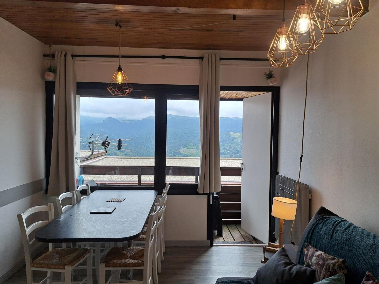 Appartement Duplex Avec Vue Sur Le Sancy Et Garage Couvert Murat-le-Quaire Bagian luar foto
